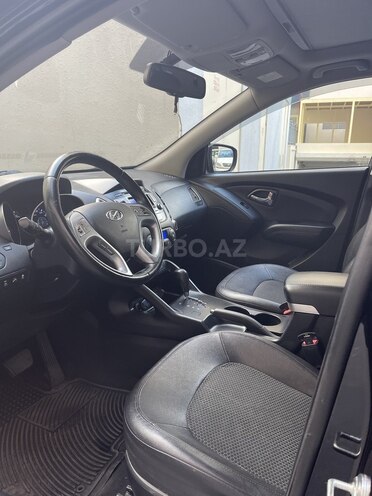 Hyundai ix35 2013, 123,579 km - 2.0 л - Bakı