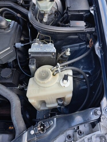 Mercedes E 230 1997, 276,000 km - 2.3 l - Bakı
