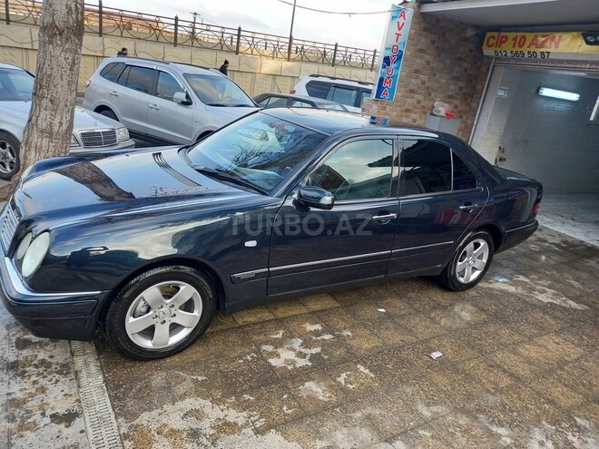 Mercedes E 230 1997, 276,000 km - 2.3 l - Bakı