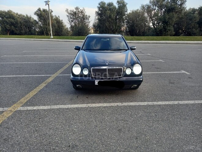 Mercedes E 230 1997, 276,000 km - 2.3 l - Bakı