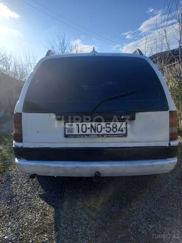Opel Astra 1992, 319,824 km - 1.6 l - Göyçay
