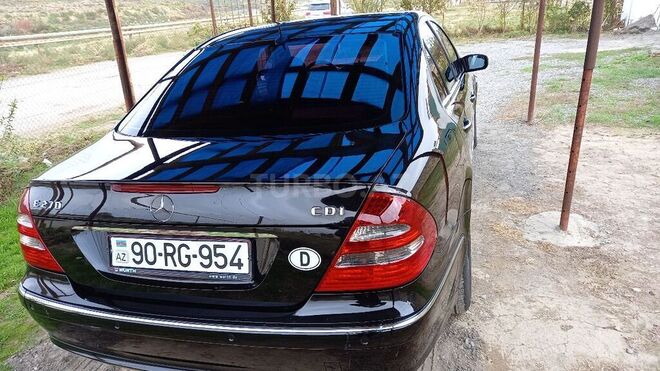 Mercedes E 270 2003, 380,000 km - 2.7 l - Bakı