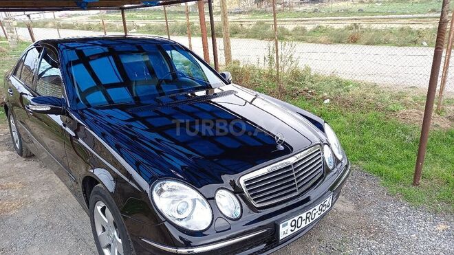 Mercedes E 270 2003, 380,000 km - 2.7 l - Bakı