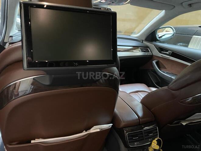 Audi A8 2012, 200,000 km - 4.2 л - Bakı