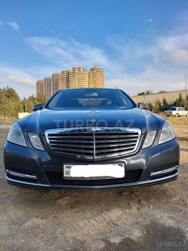 Mercedes E 220 2011, 204,000 km - 2.2 l - Bakı