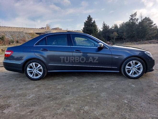 Mercedes E 220 2011, 204,000 km - 2.2 l - Bakı