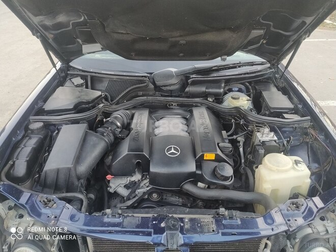 Mercedes E 240 2000, 382,247 km - 2.4 l - Sabirabad