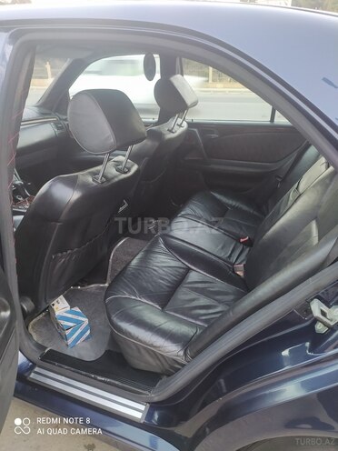 Mercedes E 240 2000, 382,247 km - 2.4 l - Sabirabad