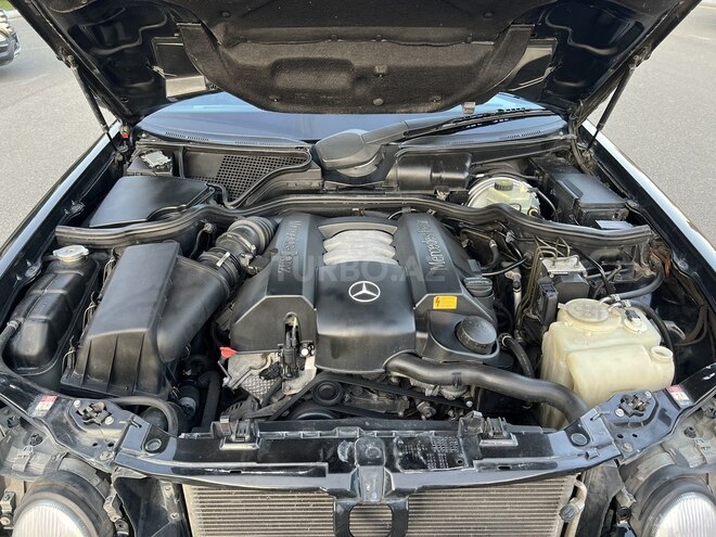 Mercedes E 240 2002, 290,174 km - 2.6 l - Gəncə