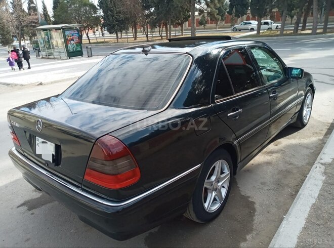 Mercedes C 230 1999, 198,000 km - 2.3 l - Gəncə
