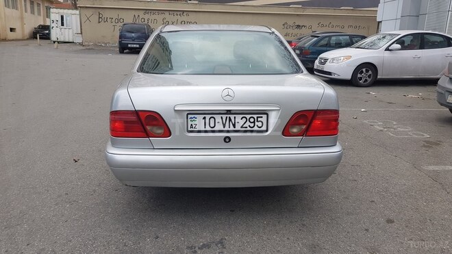 Mercedes E 200 1996, 413,000 km - 2.0 l - Bakı