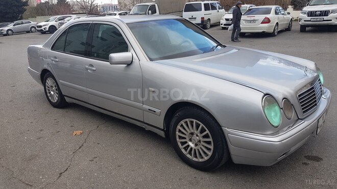 Mercedes E 200 1996, 413,000 km - 2.0 l - Bakı