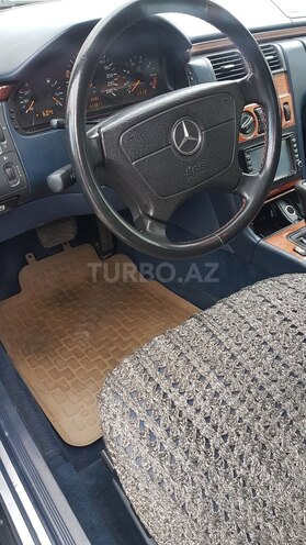 Mercedes E 200 1996, 413,000 km - 2.0 l - Bakı