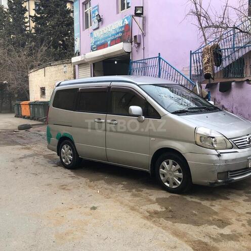 Nissan Serena 2002, 267,000 km - 2.0 l - Bakı