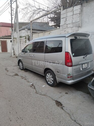 Nissan Serena 2002, 267,000 km - 2.0 l - Bakı