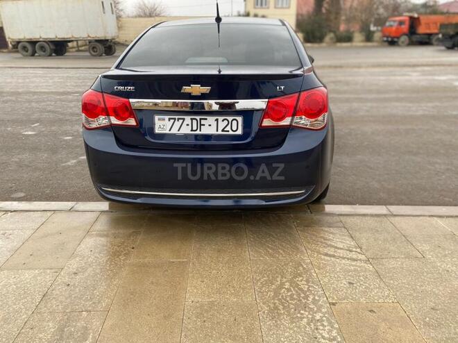 Chevrolet Cruze 2012, 90,000 km - 1.4 l - Salyan