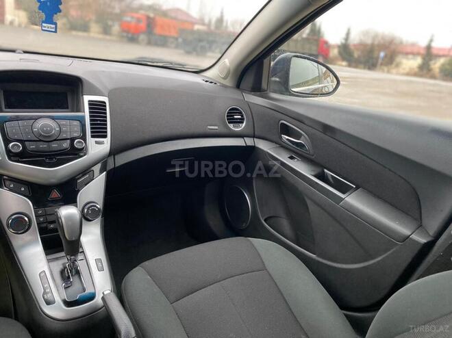 Chevrolet Cruze 2012, 90,000 km - 1.4 l - Salyan