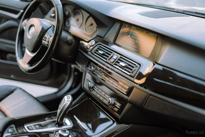 BMW 528 2012, 182,000 km - 2.0 l - Bakı