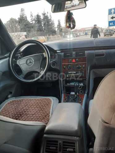 Mercedes E 290 1998, 450,000 km - 2.9 l - Cəlilabad