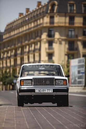 LADA (VAZ) 2107 2003, 88,000 km - 1.6 l - Bakı