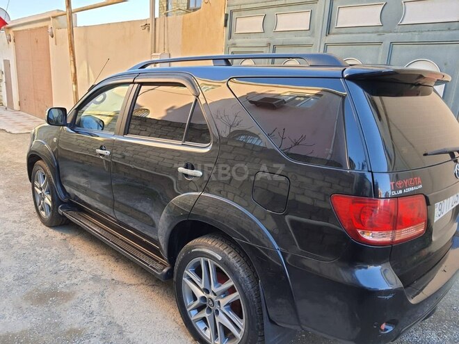 Toyota Fortuner 2005, 323,000 km - 4.0 l - Bakı