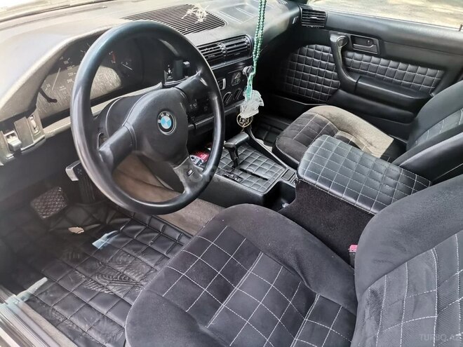 BMW 525 1992, 327,450 km - 2.5 л - Ağdaş