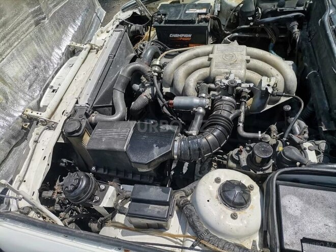 BMW 525 1992, 327,450 km - 2.5 л - Ağdaş