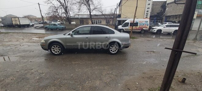 Volkswagen Passat 2004, 265,000 km - 1.8 l - Sumqayıt