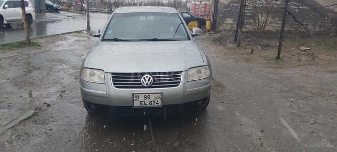 Volkswagen Passat 2004, 265,000 km - 1.8 l - Sumqayıt
