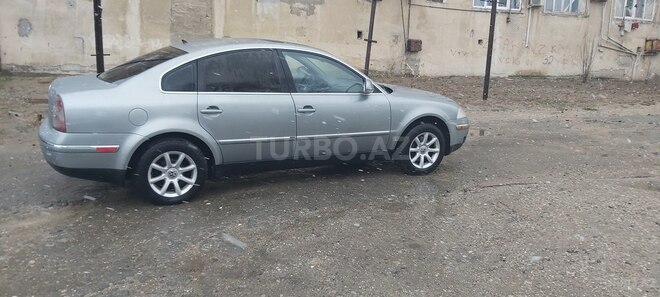 Volkswagen Passat 2004, 265,000 km - 1.8 l - Sumqayıt