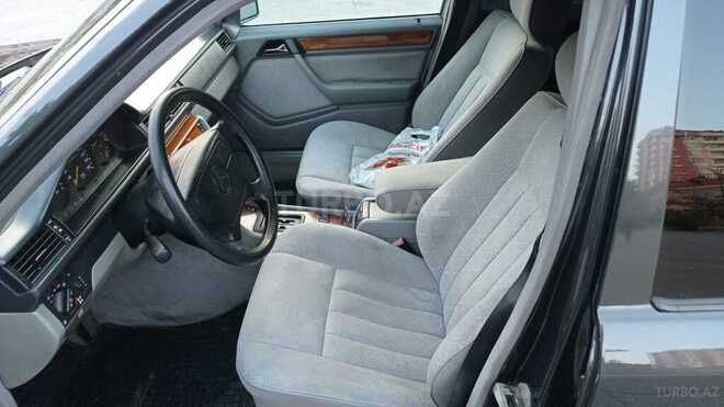 Mercedes E 220 1994, 350,600 km - 2.2 l - Sumqayıt