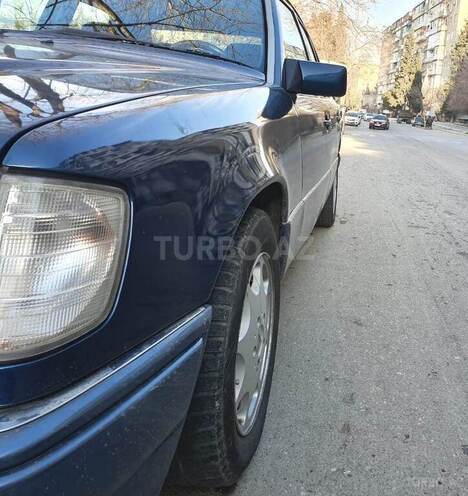 Mercedes E 250 1994, 280,000 km - 2.5 l - Bakı