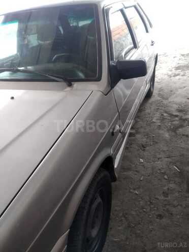 LADA (VAZ) 2115 2002, 391,000 km - 1.5 l - Qax