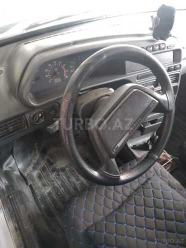 LADA (VAZ) 2115 2002, 391,000 km - 1.5 l - Qax