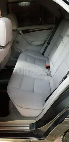 Mercedes C 220 1998, 320,000 km - 2.2 l - Tovuz