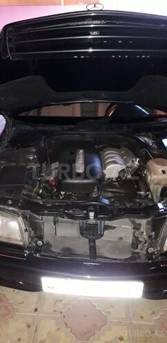 Mercedes C 220 1998, 320,000 km - 2.2 l - Tovuz