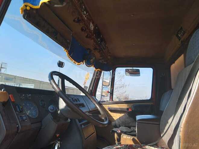 Mercedes 609 D 1988, 263,939 km - 4.0 л - Goranboy