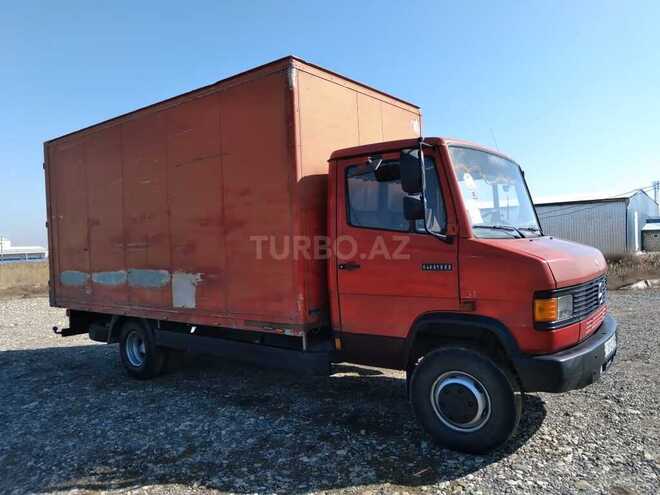 Mercedes 609 D 1988, 263,939 km - 4.0 л - Goranboy
