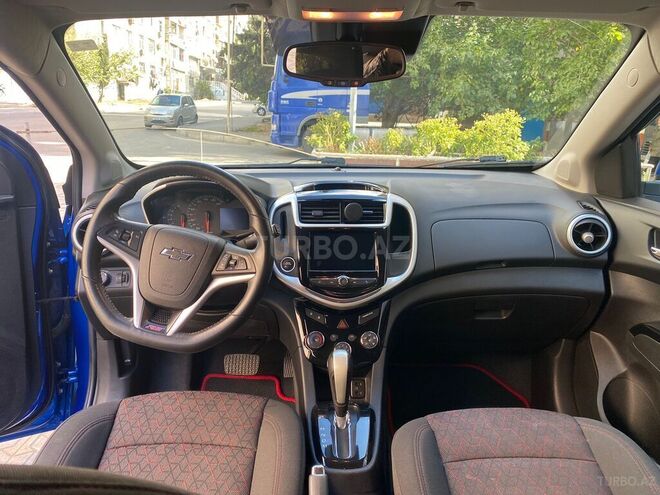 Chevrolet Sonic 2018, 115,873 km - 1.4 l - Bakı