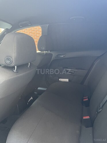 Opel Astra 2009, 240,000 km - 1.4 л - Bakı