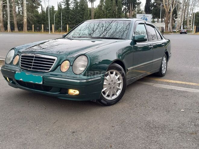 Mercedes E 280 2000, 368,000 km - 2.8 l - Mingəçevir