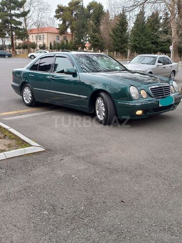 Mercedes E 280 2000, 368,000 km - 2.8 l - Mingəçevir