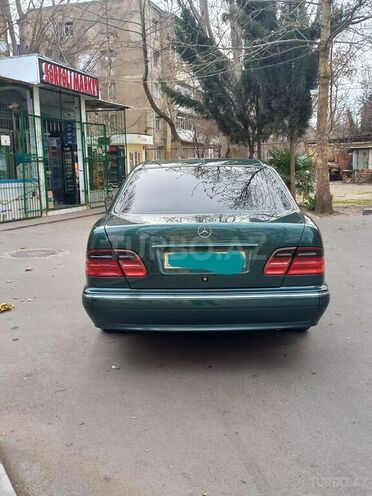 Mercedes E 280 2000, 368,000 km - 2.8 l - Mingəçevir