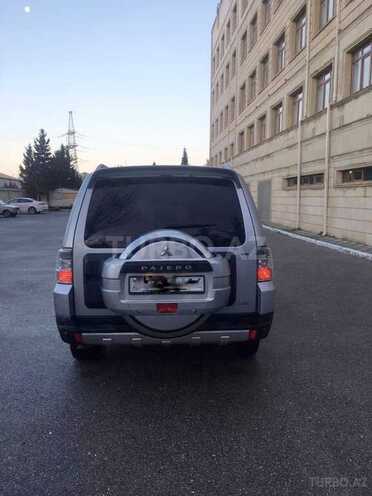 Mitsubishi Pajero 2007, 195,000 km - 3.0 l - Bakı