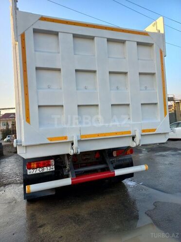 HOWO Sinotruk 2012, 370,000 km - 9.5 l - Bakı