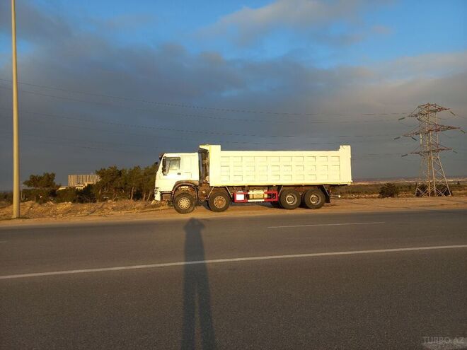 HOWO Sinotruk 2012, 370,000 km - 9.5 l - Bakı
