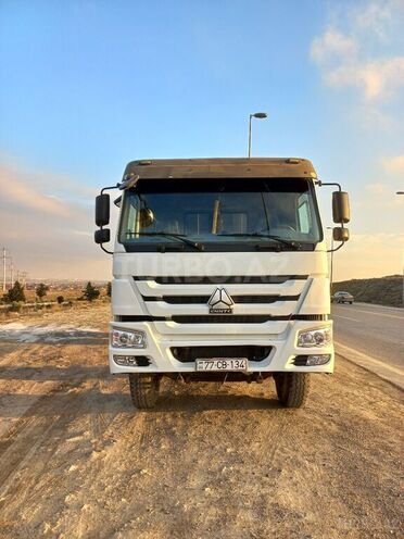 HOWO Sinotruk 2012, 370,000 km - 9.5 l - Bakı