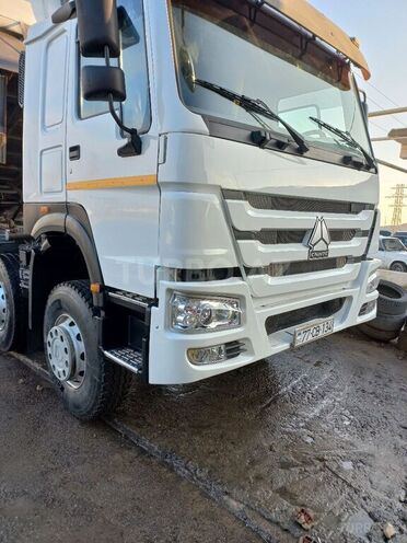 HOWO Sinotruk 2012, 370,000 km - 9.5 l - Bakı