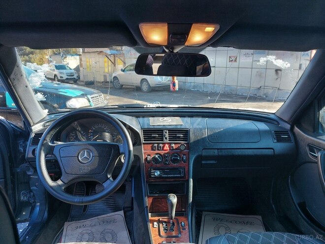Mercedes C 180 1999, 427,264 km - 1.8 l - Bakı