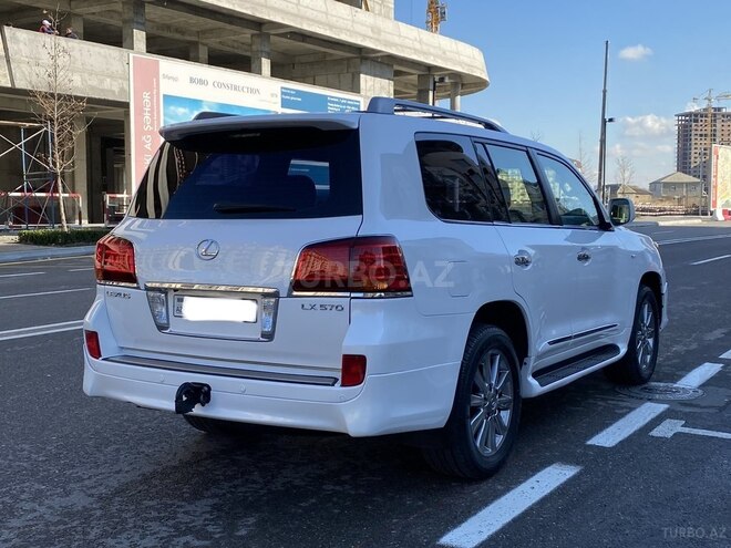 Lexus LX 570 2011, 135,000 km - 5.7 l - Bakı